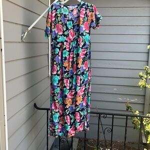 Diane Von Furstenberg The Color Authority Med Floral Maxi Dress Vintage